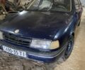 Синий Опель Вектра, объемом двигателя 1.6 л и пробегом 250 тыс. км за 229 $, фото 1 на Automoto.ua