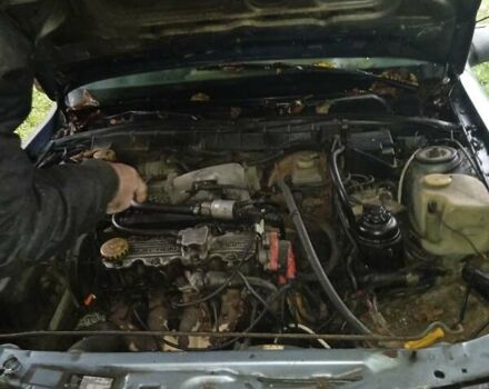 Синій Опель Вектра, об'ємом двигуна 1.6 л та пробігом 250 тис. км за 400 $, фото 3 на Automoto.ua