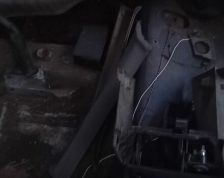 Синий Опель Вектра, объемом двигателя 1 л и пробегом 300 тыс. км за 357 $, фото 4 на Automoto.ua