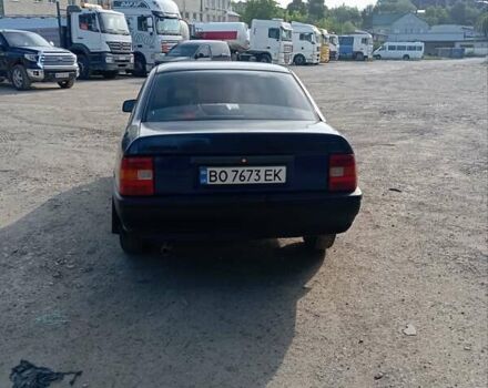 Синий Опель Вектра, объемом двигателя 1.8 л и пробегом 256 тыс. км за 1150 $, фото 1 на Automoto.ua