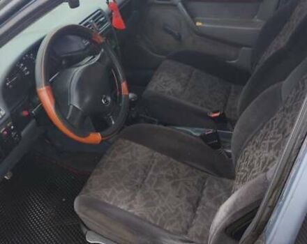 Синий Опель Вектра, объемом двигателя 1.6 л и пробегом 316 тыс. км за 950 $, фото 10 на Automoto.ua