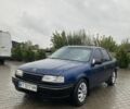 Синий Опель Вектра, объемом двигателя 1.8 л и пробегом 350 тыс. км за 1100 $, фото 1 на Automoto.ua