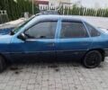 Синій Опель Вектра, об'ємом двигуна 1.8 л та пробігом 242 тис. км за 1250 $, фото 3 на Automoto.ua