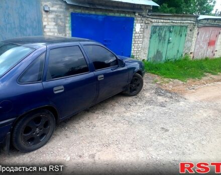 Синий Опель Вектра, объемом двигателя 1.8 л и пробегом 0 тыс. км за 1800 $, фото 1 на Automoto.ua