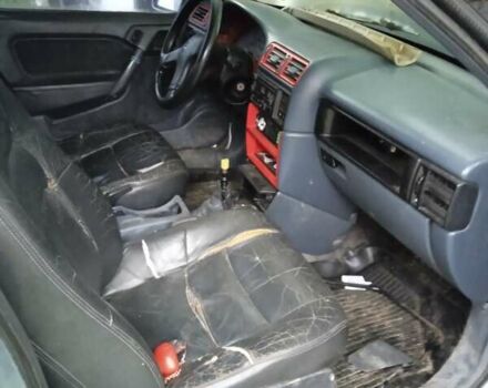 Синій Опель Вектра, об'ємом двигуна 1.6 л та пробігом 250 тис. км за 400 $, фото 13 на Automoto.ua