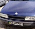 Синий Опель Вектра, объемом двигателя 1.6 л и пробегом 300 тыс. км за 900 $, фото 1 на Automoto.ua