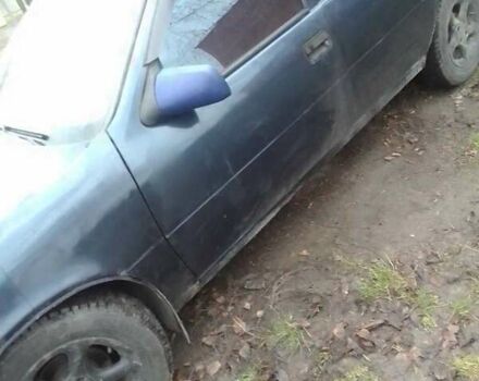 Синій Опель Вектра, об'ємом двигуна 1.6 л та пробігом 350 тис. км за 900 $, фото 2 на Automoto.ua