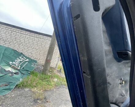 Синий Опель Вектра, объемом двигателя 2 л и пробегом 300 тыс. км за 850 $, фото 8 на Automoto.ua