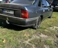 Синий Опель Вектра, объемом двигателя 2 л и пробегом 300 тыс. км за 954 $, фото 3 на Automoto.ua