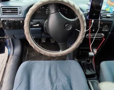 Синій Опель Вектра, об'ємом двигуна 1.8 л та пробігом 242 тис. км за 1250 $, фото 5 на Automoto.ua