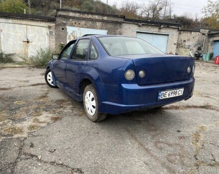 Синий Опель Вектра, объемом двигателя 2 л и пробегом 300 тыс. км за 850 $, фото 3 на Automoto.ua