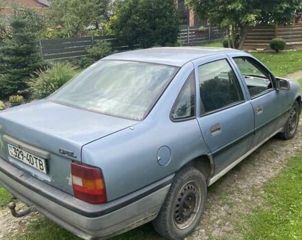 Синий Опель Вектра, объемом двигателя 1.7 л и пробегом 363 тыс. км за 750 $, фото 1 на Automoto.ua