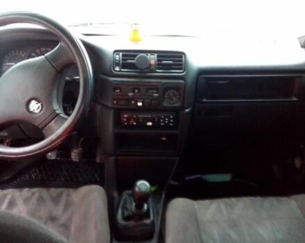 Синий Опель Вектра, объемом двигателя 2 л и пробегом 1000 тыс. км за 700 $, фото 7 на Automoto.ua