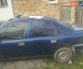 Синий Опель Вектра, объемом двигателя 2 л и пробегом 100 тыс. км за 550 $, фото 1 на Automoto.ua