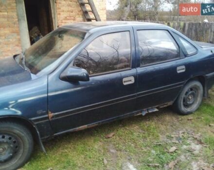 Синій Опель Вектра, об'ємом двигуна 1.6 л та пробігом 237 тис. км за 800 $, фото 7 на Automoto.ua