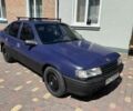 Синий Опель Вектра, объемом двигателя 1.6 л и пробегом 356 тыс. км за 650 $, фото 1 на Automoto.ua