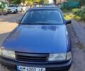 Синій Опель Вектра, об'ємом двигуна 1.8 л та пробігом 376 тис. км за 1200 $, фото 1 на Automoto.ua