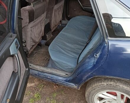 Синій Опель Вектра, об'ємом двигуна 1.6 л та пробігом 344 тис. км за 1700 $, фото 5 на Automoto.ua