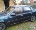 Синій Опель Вектра, об'ємом двигуна 1.6 л та пробігом 237 тис. км за 800 $, фото 4 на Automoto.ua