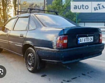 Синій Опель Вектра, об'ємом двигуна 1.6 л та пробігом 37 тис. км за 668 $, фото 1 на Automoto.ua