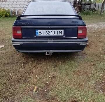 Опель Вектра 1991 в Шишаках на Automoto.ua Синий Опель Вектра, объемом двигателя 1.8 л и пробегом 362 тыс. км за 1500 $, фото 5 на Automoto.ua