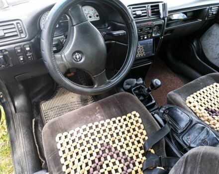 Синій Опель Вектра, об'ємом двигуна 2 л та пробігом 200 тис. км за 2000 $, фото 5 на Automoto.ua