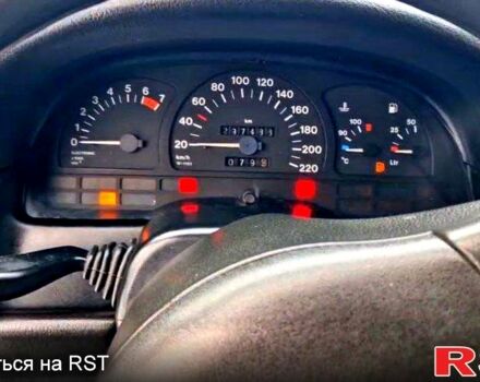 Синий Опель Вектра, объемом двигателя 1.6 л и пробегом 0 тыс. км за 1950 $, фото 4 на Automoto.ua