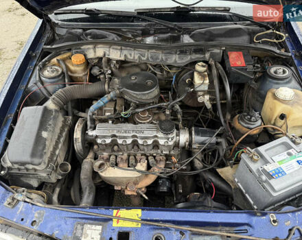 Синий Опель Вектра, объемом двигателя 1.6 л и пробегом 300 тыс. км за 1200 $, фото 16 на Automoto.ua