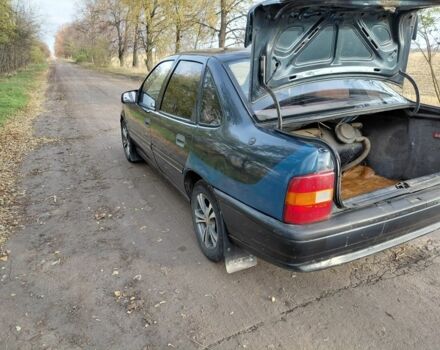 Синий Опель Вектра, объемом двигателя 2 л и пробегом 444 тыс. км за 899 $, фото 9 на Automoto.ua