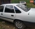 Синий Опель Вектра, объемом двигателя 1.8 л и пробегом 346 тыс. км за 1250 $, фото 1 на Automoto.ua