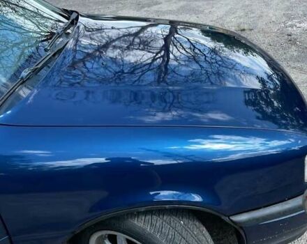 Опель Вектра 1992 в Николаеве на Automoto.ua Синий Опель Вектра, объемом двигателя 1.6 л и пробегом 265 тыс. км за 1650 $, фото 16 на Automoto.ua