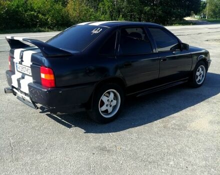 Синий Опель Вектра, объемом двигателя 2 л и пробегом 500 тыс. км за 1850 $, фото 4 на Automoto.ua