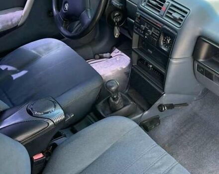 Опель Вектра 1992 в Николаеве на Automoto.ua Синий Опель Вектра, объемом двигателя 1.6 л и пробегом 265 тыс. км за 1650 $, фото 8 на Automoto.ua