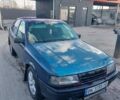 Синий Опель Вектра, объемом двигателя 2 л и пробегом 400 тыс. км за 650 $, фото 1 на Automoto.ua