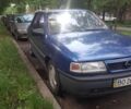 Синий Опель Вектра, объемом двигателя 2 л и пробегом 228 тыс. км за 1600 $, фото 2 на Automoto.ua