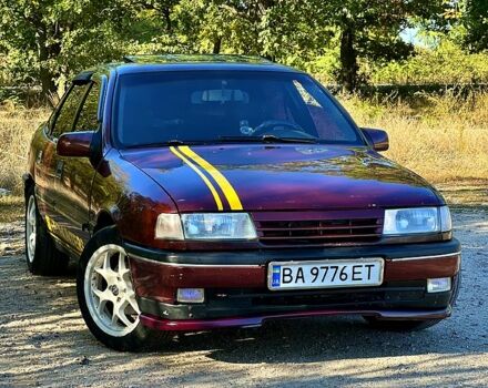 Синій Опель Вектра, об'ємом двигуна 2 л та пробігом 450 тис. км за 1800 $, фото 1 на Automoto.ua