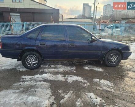 Синий Опель Вектра, объемом двигателя 1.8 л и пробегом 150 тыс. км за 1690 $, фото 7 на Automoto.ua