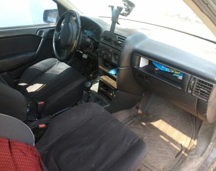 Синій Опель Вектра, об'ємом двигуна 2 л та пробігом 395 тис. км за 500 $, фото 3 на Automoto.ua