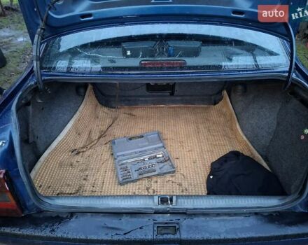 Синий Опель Вектра, объемом двигателя 1.7 л и пробегом 459 тыс. км за 1500 $, фото 10 на Automoto.ua