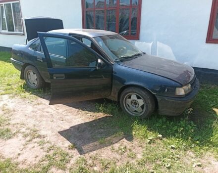 Синій Опель Вектра, об'ємом двигуна 2 л та пробігом 395 тис. км за 500 $, фото 4 на Automoto.ua