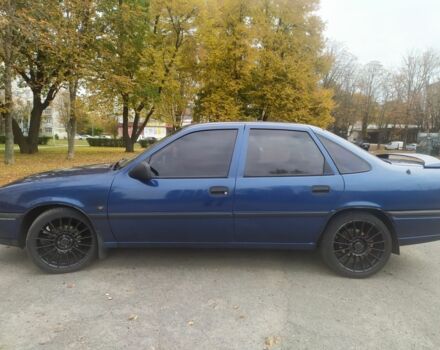 Синій Опель Вектра, об'ємом двигуна 2 л та пробігом 320 тис. км за 2100 $, фото 8 на Automoto.ua