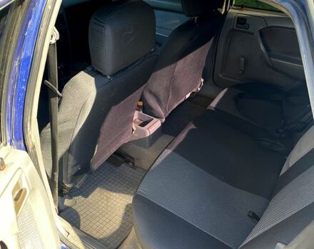 Синий Опель Вектра, объемом двигателя 1.8 л и пробегом 380 тыс. км за 1900 $, фото 5 на Automoto.ua