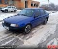 Синій Опель Вектра, об'ємом двигуна 1.6 л та пробігом 300 тис. км за 1350 $, фото 1 на Automoto.ua