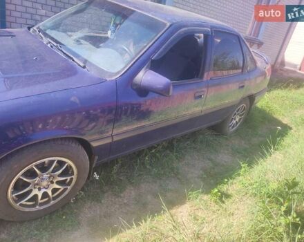 Опель Вектра 1993 в Ровно на Automoto.ua Синий Опель Вектра, объемом двигателя 2 л и пробегом 40 тыс. км за 2100 $, фото 1 на Automoto.ua