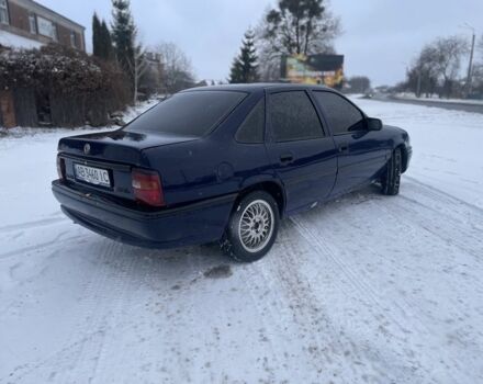 Синий Опель Вектра, объемом двигателя 1.6 л и пробегом 350 тыс. км за 1400 $, фото 2 на Automoto.ua