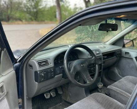 Синий Опель Вектра, объемом двигателя 0 л и пробегом 9 тыс. км за 1150 $, фото 7 на Automoto.ua