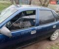 Синий Опель Вектра, объемом двигателя 2 л и пробегом 200 тыс. км за 1800 $, фото 1 на Automoto.ua