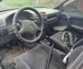 Опель Вектра 1993 в Львове на Automoto.ua Синий Опель Вектра, объемом двигателя 2 л и пробегом 300 тыс. км за 350 $, фото 2 на Automoto.ua