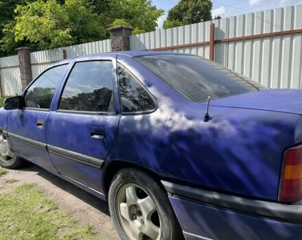 Синий Опель Вектра, объемом двигателя 2 л и пробегом 277 тыс. км за 750 $, фото 4 на Automoto.ua