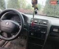 Синий Опель Вектра, объемом двигателя 1.8 л и пробегом 150 тыс. км за 1000 $, фото 8 на Automoto.ua